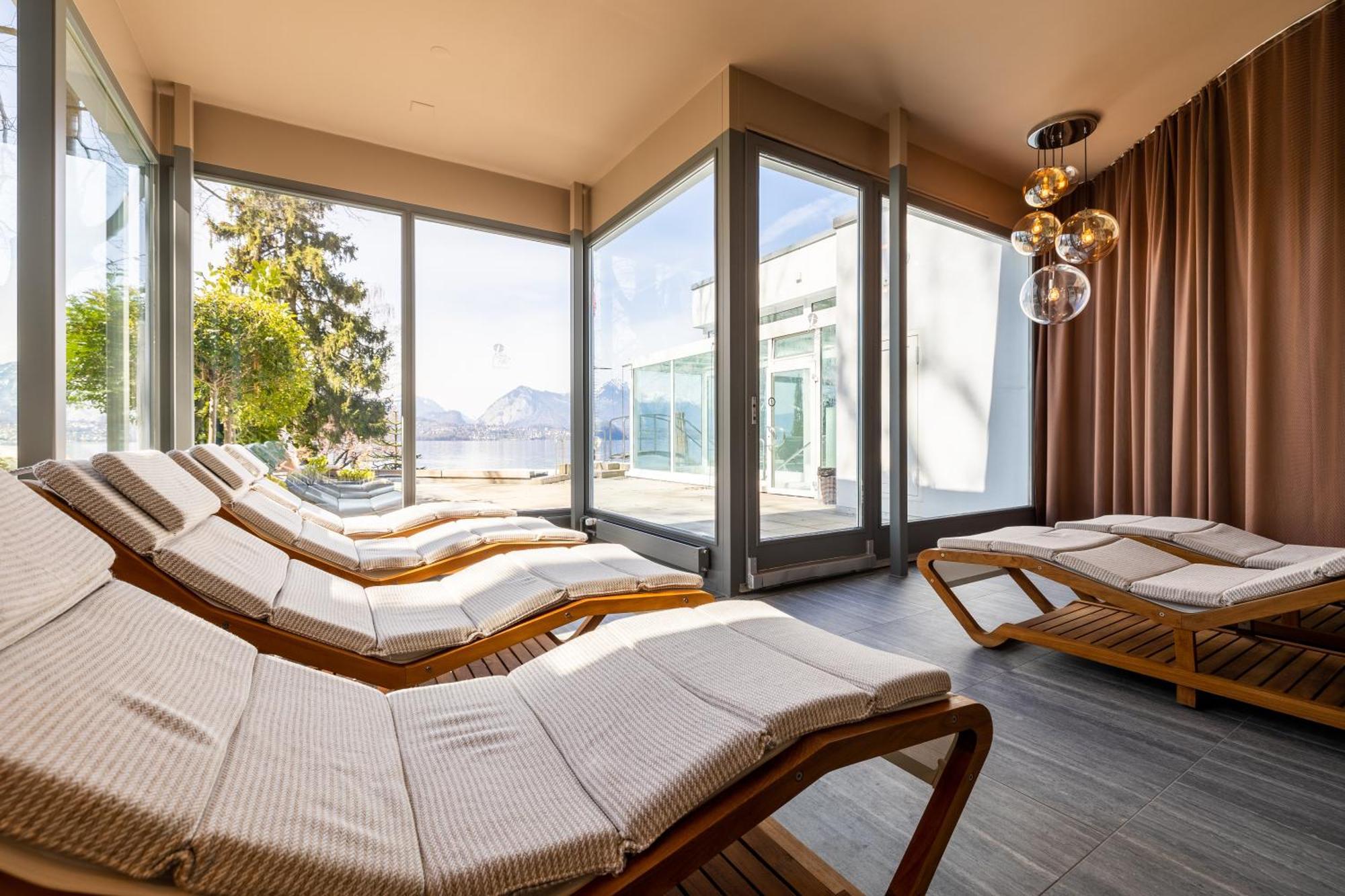 Beatus Wellness- & Spa-Hotel Merligen Exterior photo